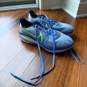 Nike Vomero 17 - Sz 8 - Royal Pulse / Hyper Crimson